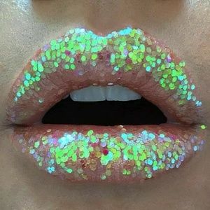 Meet your Posher, Teresa